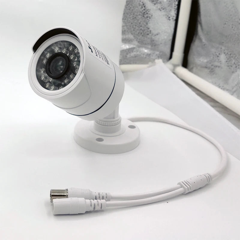 Cámara de Seguridad CCTV AHD 4K para Exterior/Interior con Visión Nocturna Infrarroja, 5MP/1080P